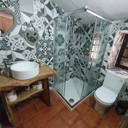 Talasnal Montanhas De * Lousa (Coimbra)