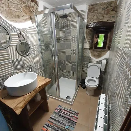Ferienhaus Talasnal Montanhas De *