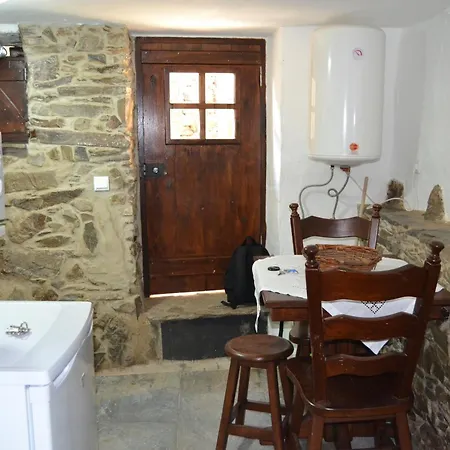 Talasnal Montanhas De Holiday home Lousa (Coimbra)