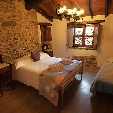 Talasnal Montanhas De Ferienhaus