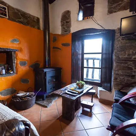 Talasnal Montanhas De Lousa (Coimbra)