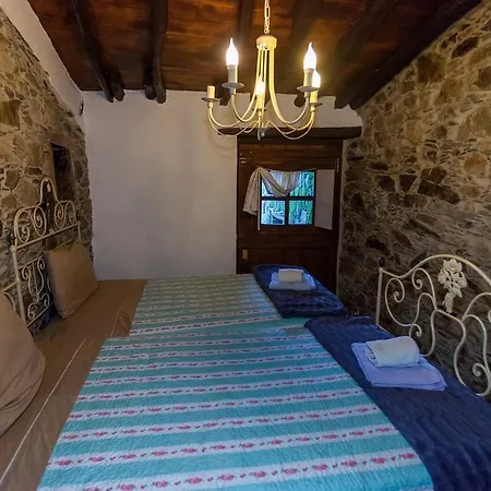 Talasnal Montanhas De Casa de Férias *