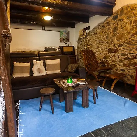 Talasnal Montanhas De Ferienhaus