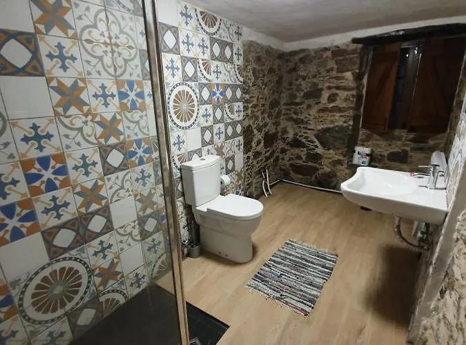 Feriehus Talasnal Montanhas De Amor *