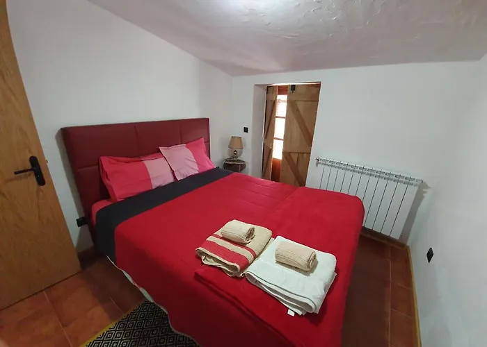 Feriehus Talasnal Montanhas De Amor *