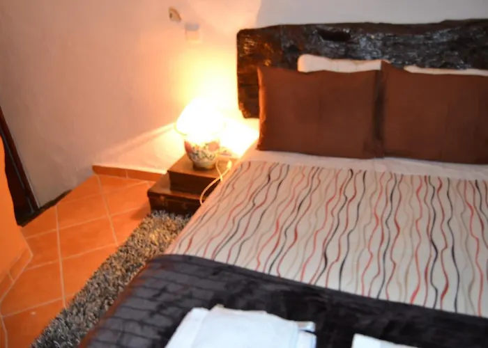 Talasnal Montanhas De Amor Lousã